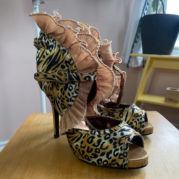 Wild Rose Shoes - Wild Rose Leopard Print Peep Toe Heels with Ruffle Detail